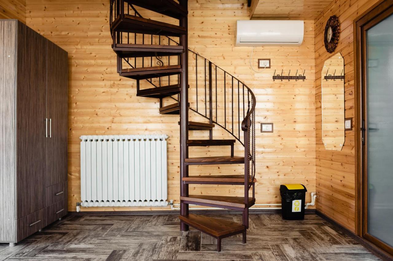 Apartament La Maria Si Ioana Curtea de Argeş Zewnętrze zdjęcie